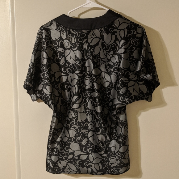 NY & Co size Medium top - Picture 3 of 5